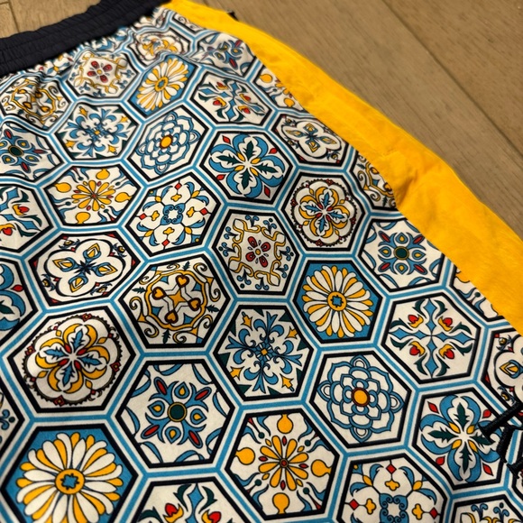 KITH mosaic mens shorts - Size M - Picture 3 of 4